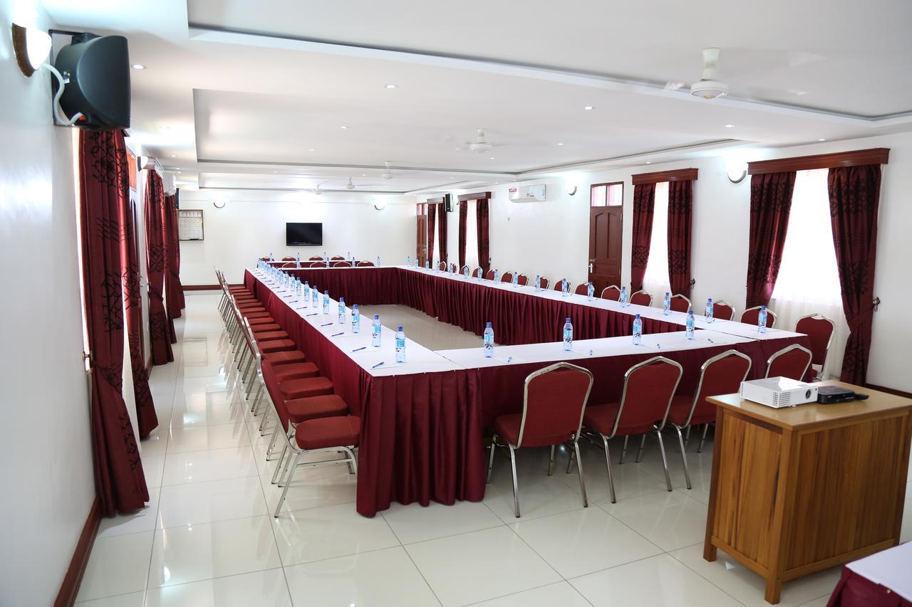 Prestige Leisure Hotel Mtwapa Eksteriør bilde
